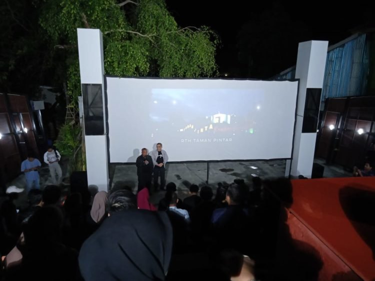 Bioskop Mini “Misbar” Banjarbaru Difungsikan, Rumah Jomblo Tayang Perdana