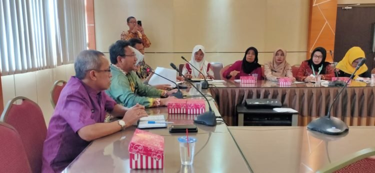 Sekda Banjar Pimpin Rapat Persiapan Mall Pelayanan Publik