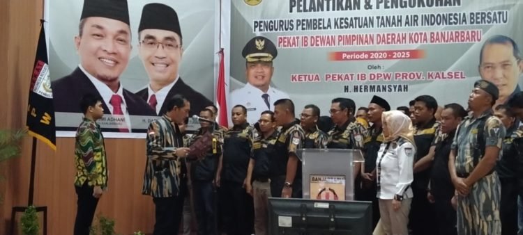 Darmawan Jaya Lantik DPD Pekat IB Kota Banjarbaru