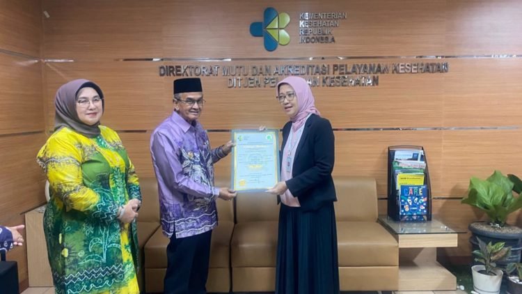 Kado Perpisahan Ikhwansyah, 7 Puskesmas Dinyatakan Lulus Akreditasi, 1 Akreditasi Paripurna