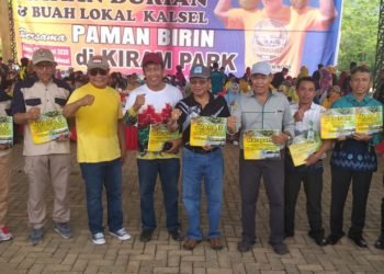 Kabupaten Banjar Juara Umum Festival Durian Kalsel