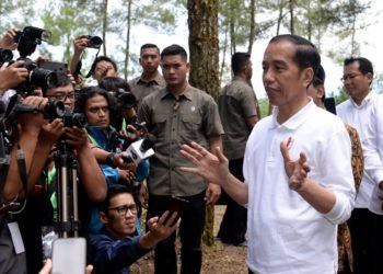 7 WNI Asal Kalsel Dipulangkan Dari Natuna, Jokowi : Mereka Sudah Melalui Prosedur Protokol Kesehatan WHO