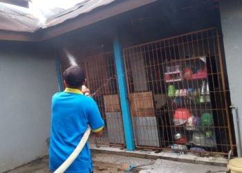 Berawal Dari Bau Pelastik Terbakar, Rumah Pendeta Gereja Pantekosta Hangus