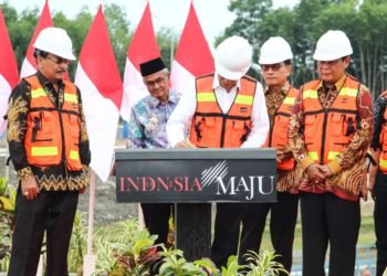 Bupati Banjar Bersama Presiden Republik Indonesia  Resmikan TPA Banjarbakula