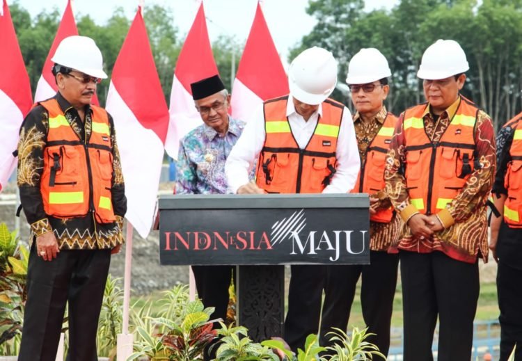 Bupati Banjar Bersama Presiden Republik Indonesia  Resmikan TPA Banjarbakula