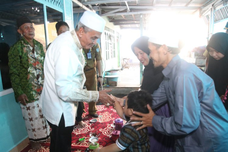Bupati Beri Santunan Korban Meninggal Akibat Tersengat Listrik