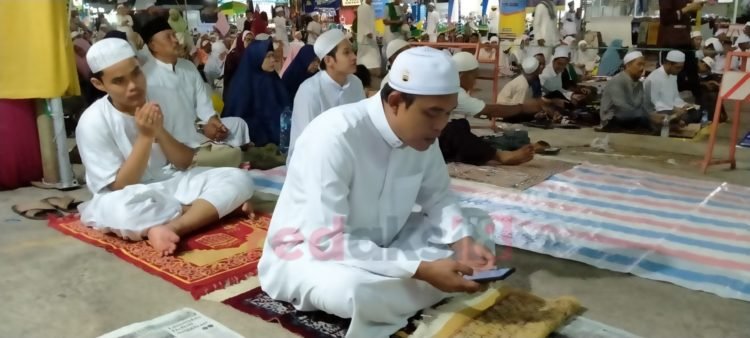 Besok Baru Puncak Acara Haul, Jamaah Manfaakan Waktu Saat Berada Di Sekumpul