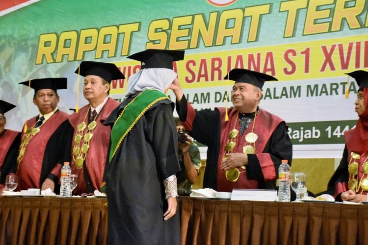 325 Yang Wisuda, Diharapkan Punya Kontribusi Untuk Daerah