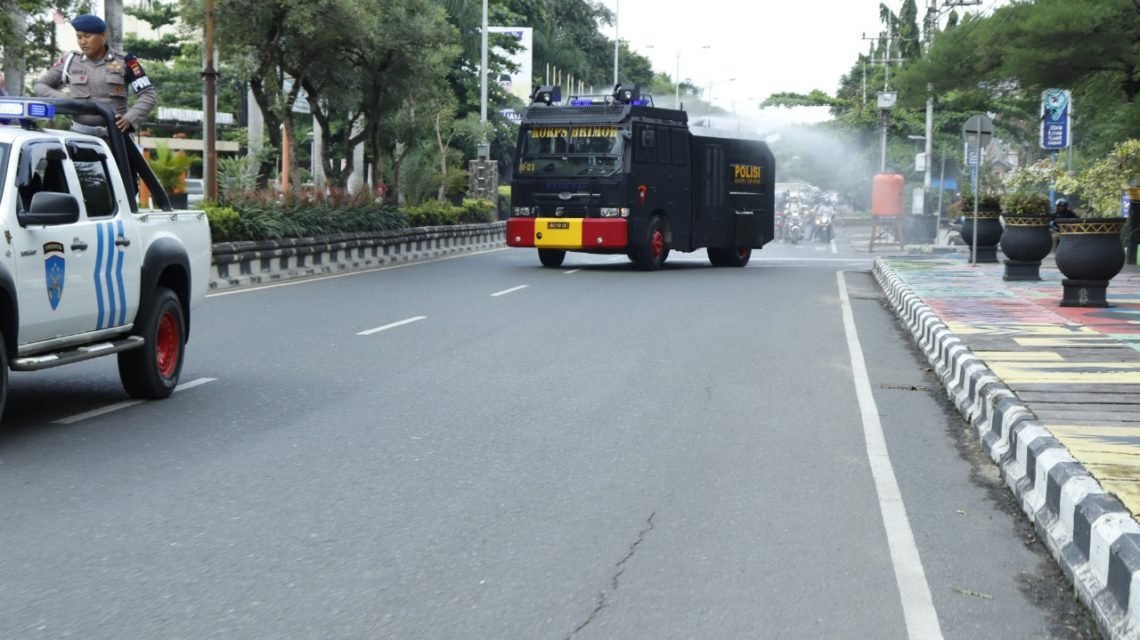 Disinfektan Kembali di Semprotkan di Wilayah Kota Banjarbaru 4 IMG 20200331 WA0017