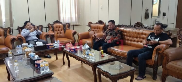 Ketua DPRD Kabupaten Banjar, M Rofiqi: Kami Siap Uang Kunker Di Potong