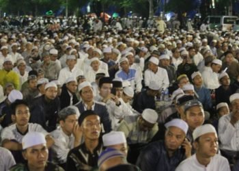 Gallery Photo : 21 Potret Tabligh Akbar di Kota Banjarbaru Bersama Ustad Abdul Somad