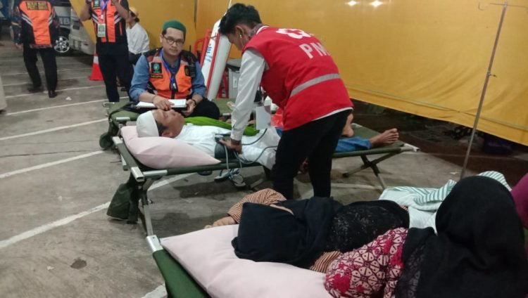 Haul Guru Sekumpul 2020, Relawan PMI Kabupaten Banjar Kerja Extra Untuk Berikan Pelayanan Kesehatan