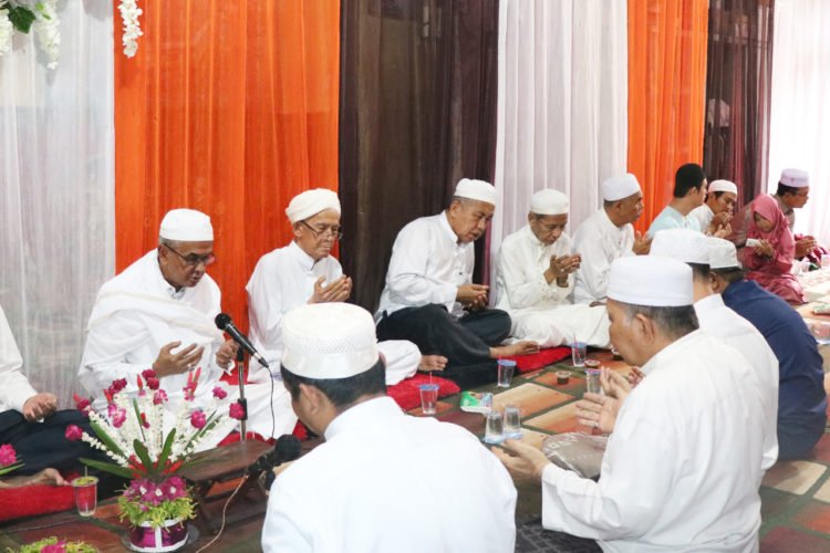 KH Khalilurrahman: KH Abdul Qadir Hasan Pembawa NU Ke Kalimantan Selatan