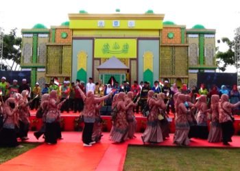 Pawai Ta’Aruf Awali MTQ Nasional Tingkat Kabupaten Banjar