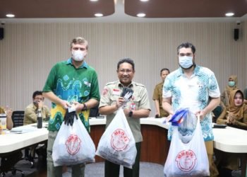 Bantuan APD Dan Vitamin Untuk Perawat Mulai Berdatangan