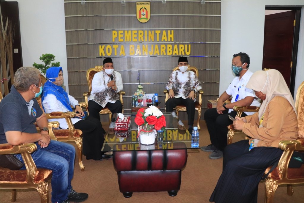 Walikota Banjarbaru Peduli Jurnalis, Rini : Terima Kasih Walikota Banjarbaru 2 IMG 20200422 WA0011