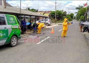 Satgas Covid-19 PCNU Kabupaten Banjar Lakukan Penyemprotan Di Desa Sungai Tuan Ulu