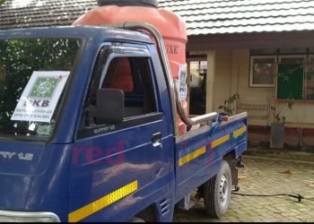 SMK Darussalam Disemprot, Ini Kerja Nyata DPC PKB Banjar Lawan Corona