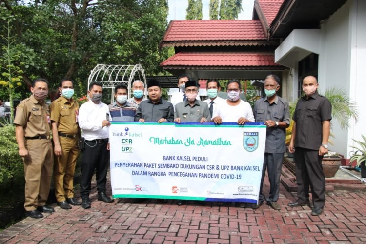 Bank Kalsel Cabang Martapura Bagikan Paket