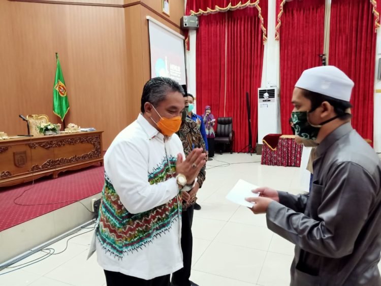 Ratusan Juta Untuk Pondok Pesantren