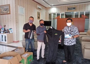 Faji Kalsel Temui Walikota Banjarmasin, Bandi Chairullah : Kami Berharap Ini Bisa Berguna Untuk Tenaga Medis