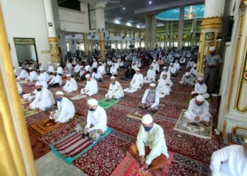 Warga Martapura Antusias Pembukaan Kembali Aktifitas Masjid Agung Al Karomah