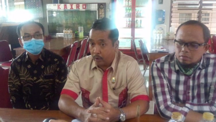 Iwan Bora Harapkan Difinitip Dinas PUPR, Siapapun Tidak Masalah