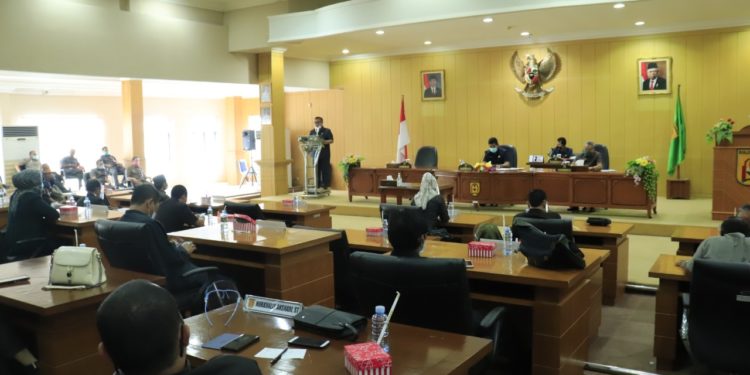 PAD Turun, Masyarakat Tidak Disiplin Akan Dikenakan Saknsi Rp. 250 Ribu Per Orang