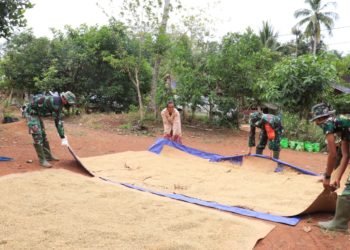 Kedekatan Antara TNI Dan Warga