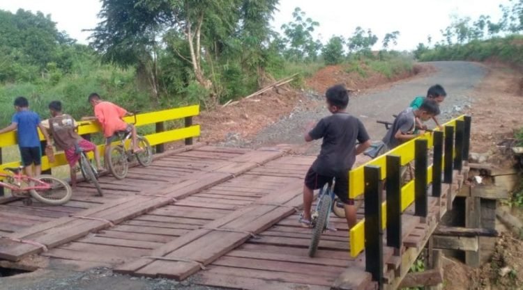 Jalan Baru Digunakan Anak Anak Sebagai Jalur Bersepeda