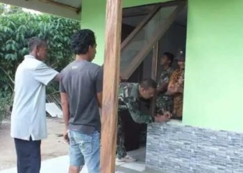 “Tak Ada Rotan Akar Pun Jadi”, Ini Yang Dilakukan Warga Saat Bantu Satgas TMMD