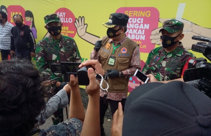 Paman Birin Datangi Kampung Tangguh di Banjarbaru : Kekuatan Terakhir Ada Pada Rakyat 8 S00724 14113510 1
