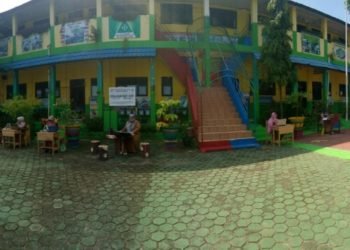 Ada yang Unik Belajar Daring  di SDN 3 Komet Banjarbaru, Yuk Intip!