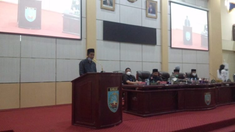 Pandangan Fraksi Tentang Target PAD Kabupaten Banjar