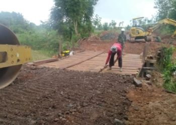 Salah Satu Jembatan Program TMMD Hampir Selesai