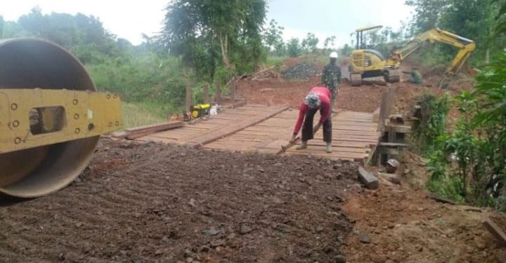 Salah Satu Jembatan Program TMMD Hampir Selesai