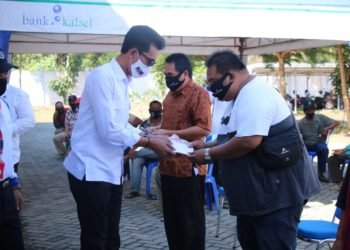 Pemkab Banjar Bagikan BLT Kepada Sopir