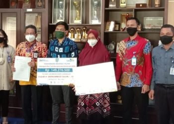 PT Taspen Serahkan Santunan Kematian Untuk ASN Kabupaten Banjar