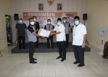 Dokumen Pendaftaran Paslon Gusti Iskandar – AR Iwansyah Diterima