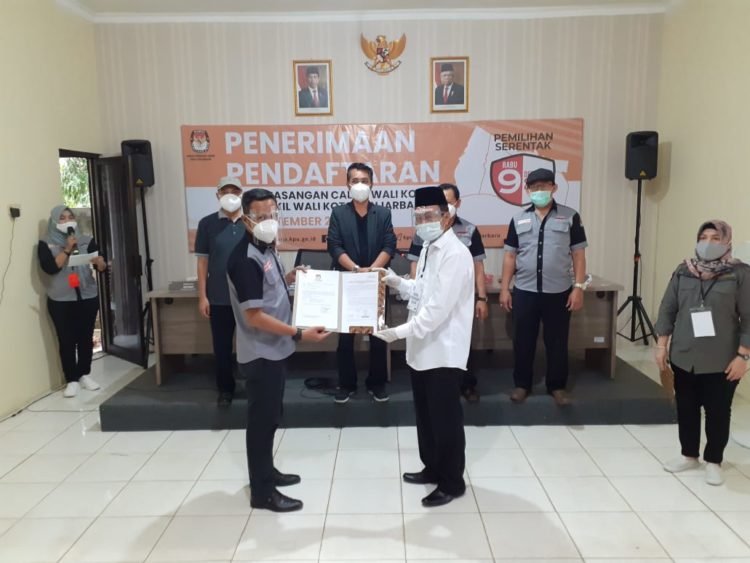 Covid 19 Membuat Balon Walikota Banjarbaru ini Tidak Hadiri Pendaftaran