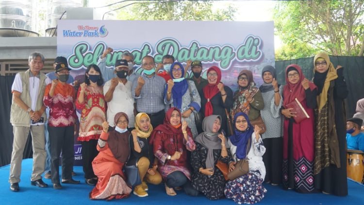 Sejuta Pengalaman dan Birokrat Sejati, Hengki : Haji Martinus Orang Baik, Saya Kenal Dia