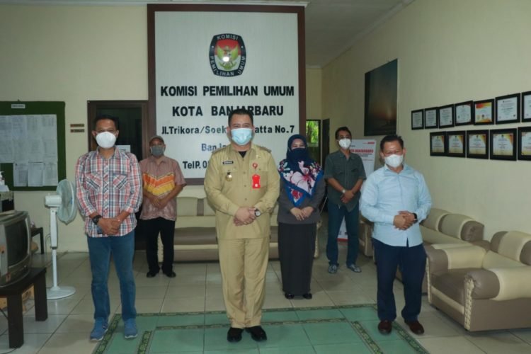 Bernhard Ajak KPU dan Bawaslu Sukseskan Pilkada yang Aman