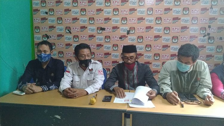 3 Calon Bupati Dan Wakil Bupati Kabupaten Banjar Lulus Verifikasi