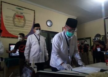 Resmi Menjadi Paslon, H Martinus – Jaya Pendaftar Pertama di KPU : Inilah Bentuk Kesiapan Kita