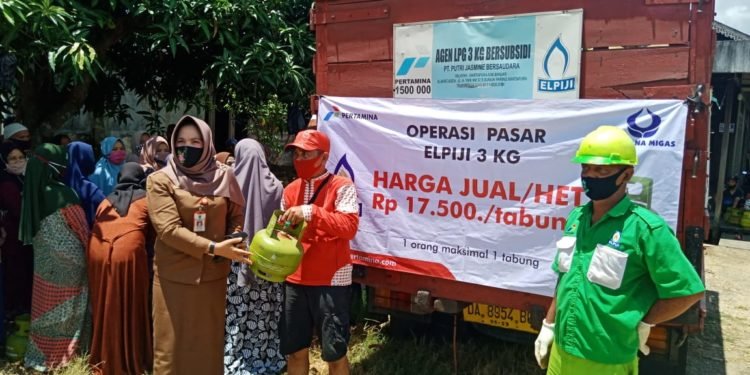 Disperindag Kabupaten Banjar Gelar Operasi Pasar Gas