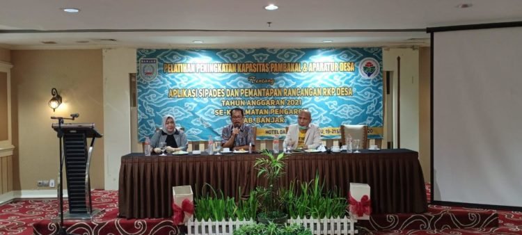 Perangkat Desa di Pengaron dibekali Kemampuan Pengelolaan Aset Desa