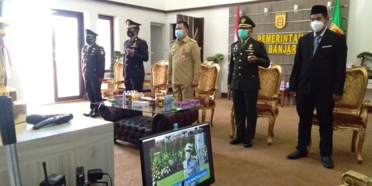 Upacara Peringatan Hari Kesaktian Pancasila, Dandim 1006 Martapura : Perubahan itu Penting Tapi Ideologi Bangsa Tidak Boleh Berubah