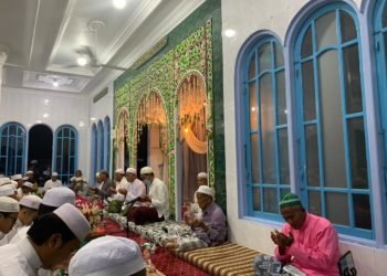 H Saidi Mansyur Hadiri Undangan Warga Desa Dalam Pagar Pada Acara Haul Guru Bangil