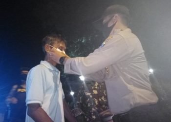 Dari Bernyanyi Lagu Nasional Sampai Membaca Surah Al – Fatihah, Satgas Covid-19 Banjarbaru Gelar Pendisiplinan Protokol Kesehatan