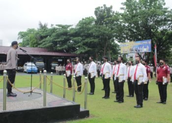 Kapolres Banjar Berikan Reward Kepada Anggota Yang Berprestasi